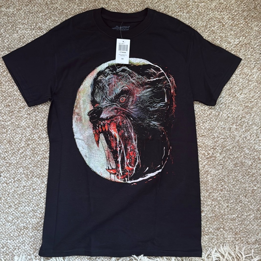 American Werewolf in London Tee NWT